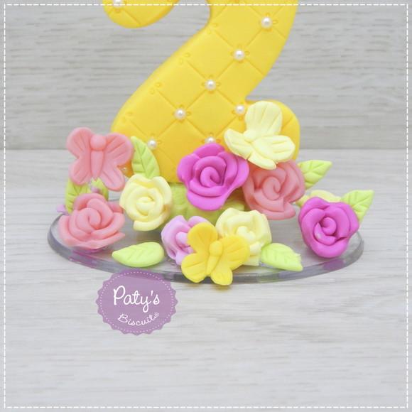 Vela Decorada Flores e Borboletas