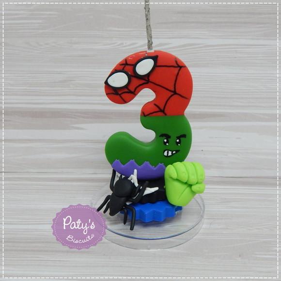 Vela Decorada Hulk e Homem-Aranha