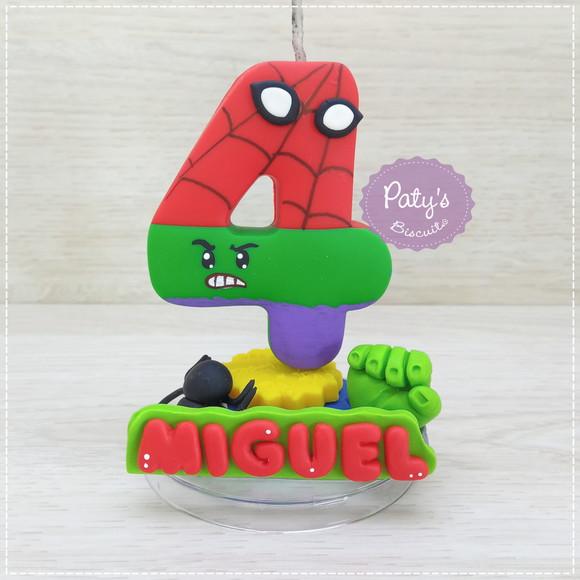 Vela Decorada Hulk e Homem-Aranha