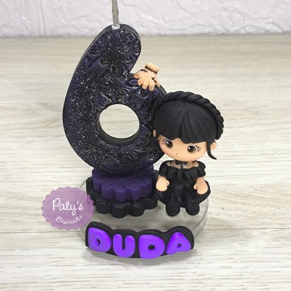 Vela Decorada Wandinha com vestido do Baile - Wednesday