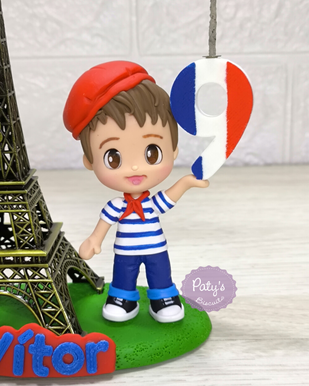 Topinho com Vela Personalizado Paris / Torre Eiffel
