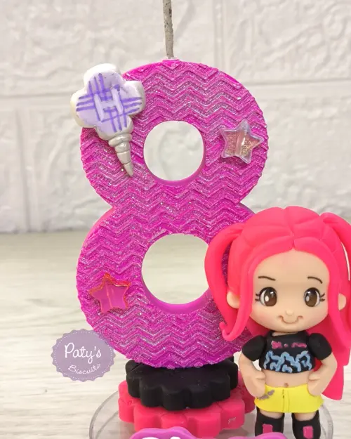 Vela decorada Mira - Guerreiras do Kpop