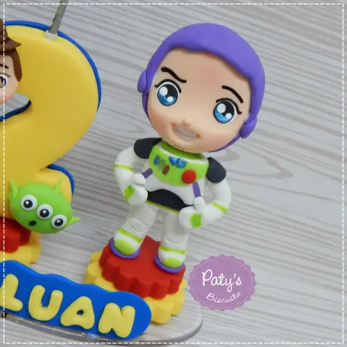Topinho com Vela Buzz Lightyear - Toy Story