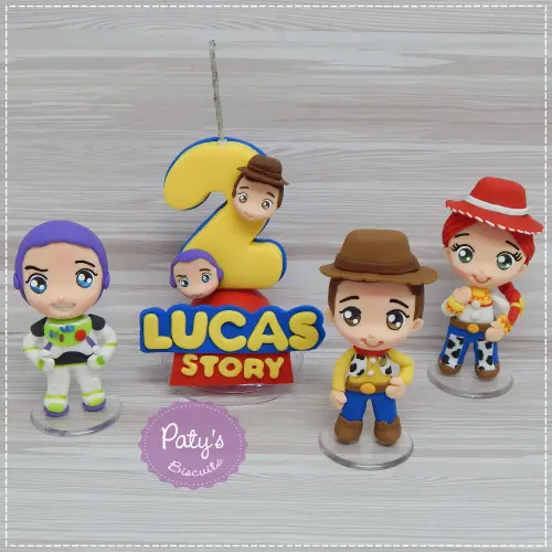 Kit vela + Miniaturas Woody, Buzz e Jessie - Toy Story
