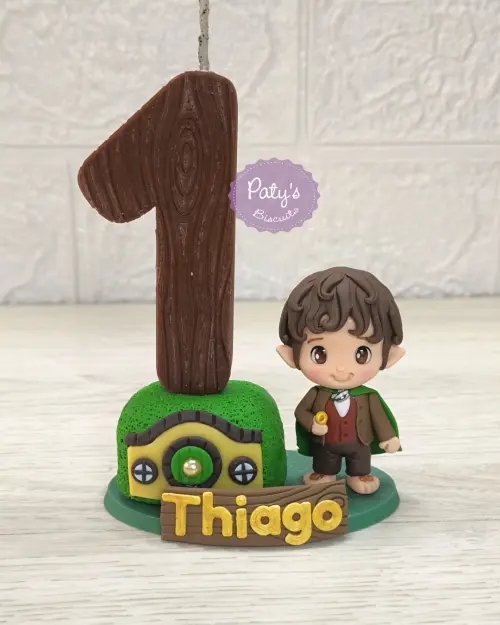 Vela decorada Frodo Bolseiro - O Senhor dos Anéis