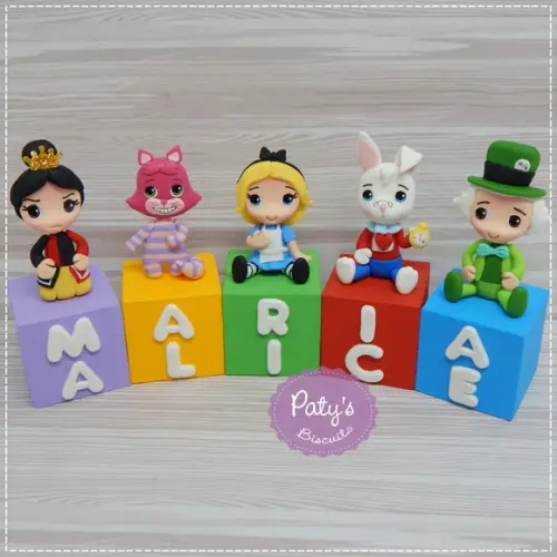 Cubos Decorados Alice no País das Maravilhas (valor Unitário)