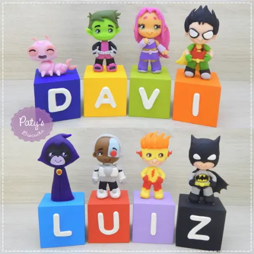 Cubos Decorados Jovens Titãs em Ação (valor Unitário)