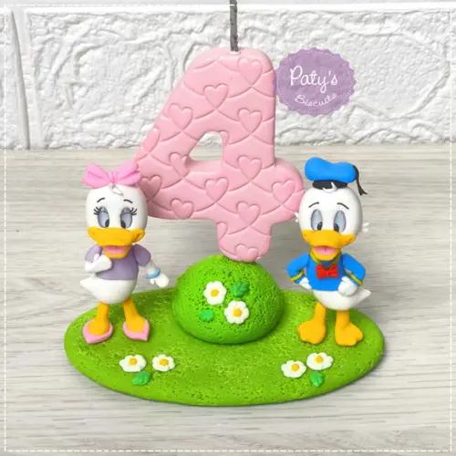 Topinho com Vela Margarida e Pato Donald