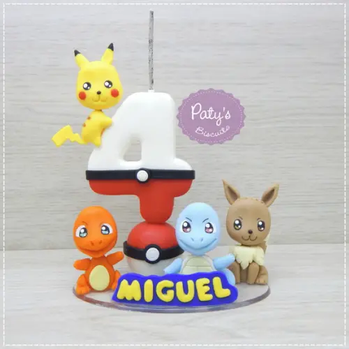 Topinho com Vela Pikachu, Charmander, Squirtle e Eevie - Pokémon