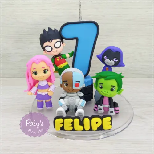 Topinho com vela Jovens Titãs em Ação (5 personagens)