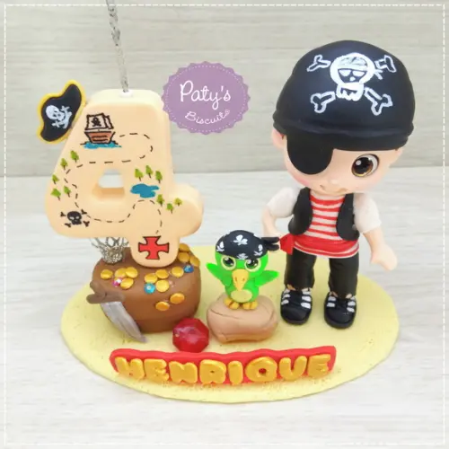 Topo com Vela Personalizado Pirata