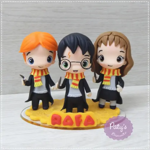 Topo de Bolo Trio Harry Potter 8cm: Harry, Rony e Hermione