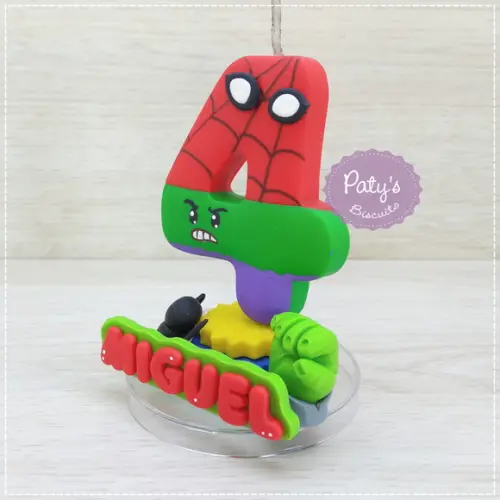 Vela Decorada Hulk e Homem-Aranha