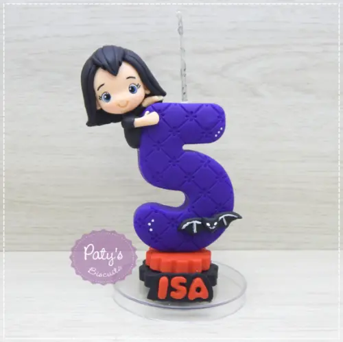 Vela Decorada Mavis / Hotel Transylvania