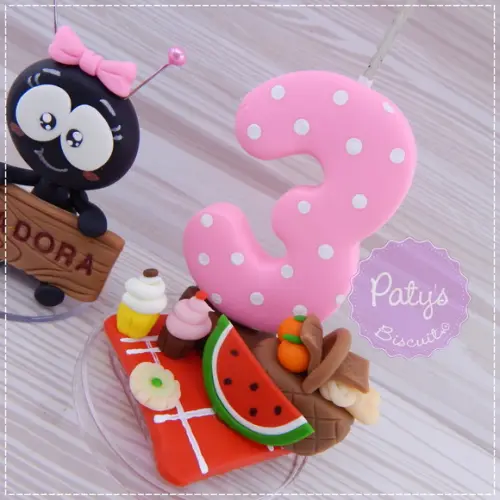 Vela Decorada Picnic Rosa + Formiguinha com Nome