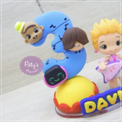Vela Decorada Wat - Mini Beat Power Rockers