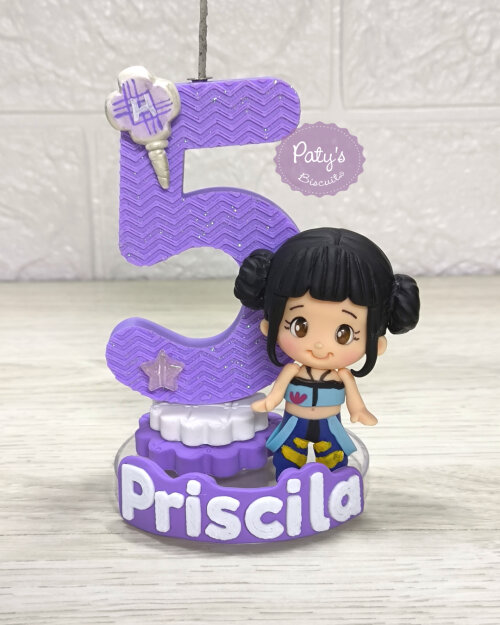 Vela decorada Zoey - Guerreiras do Kpop - vela lilás