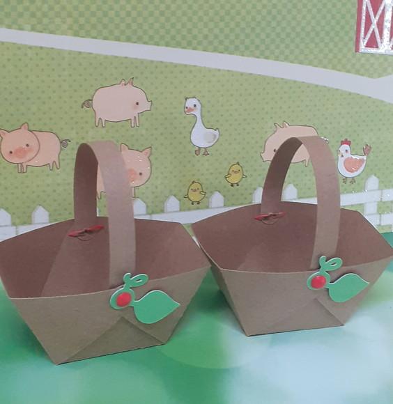 10 Forminhas de Doces Cesta Piquenique com Alça
