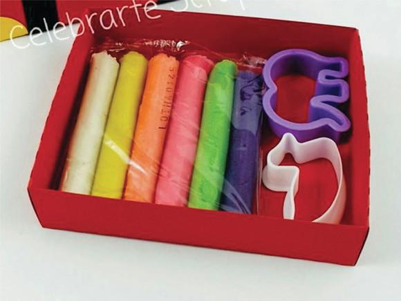 12 Maletas Viagem para Lembrancinha Mickey Estampado