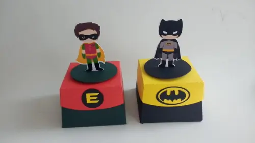 10 Caixa Trapézio Super Heróis - Batman