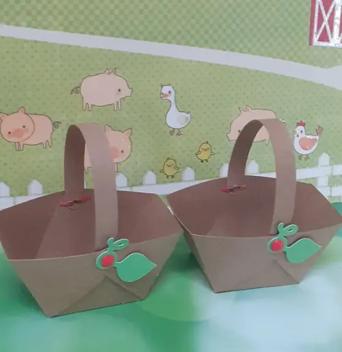 10 Forminhas de Doces Cesta Piquenique com Alça