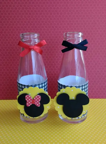 10 Garrafas de Vidro (200ml) Mickey