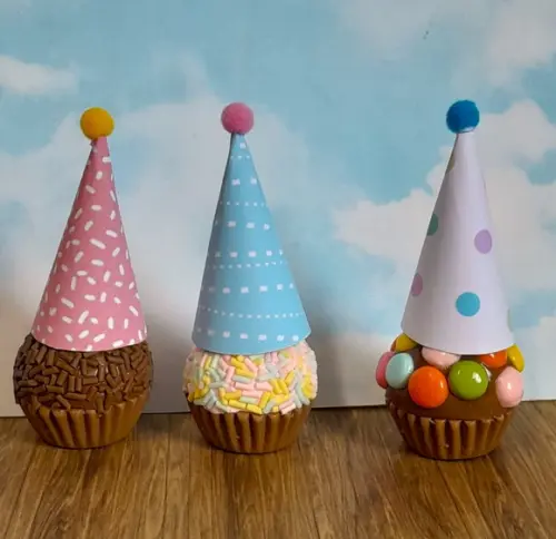 10 Mini Chapéu Festa para Brigadeiro