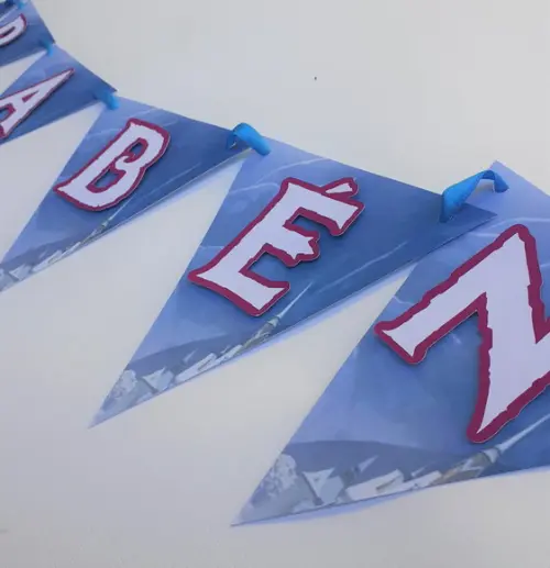 15 Bandeirolas Personalizadas