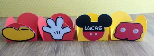 20 Forminha Doces - Mickey