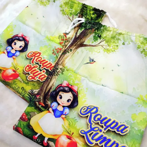 Kit 2 Sacos Organizadores Branca de Neve -roupa Limpa e Suja