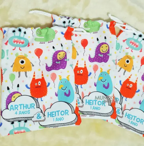 Sacolinha 18cm x 25cm Monstrinhos
