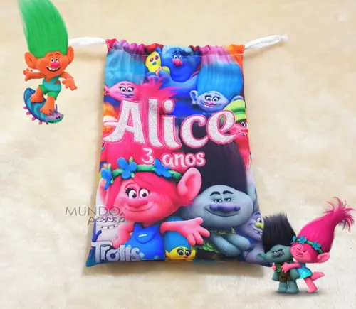 Sacolinha 18cm x 25cm Trolls