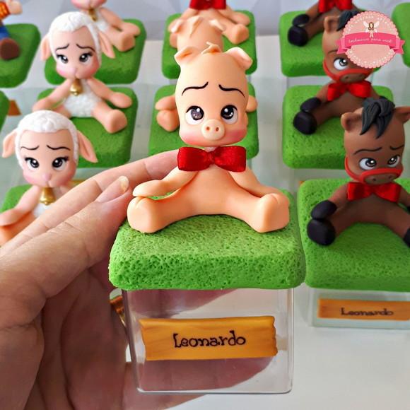 Caixinha Fazendinha Personalizada em biscuit