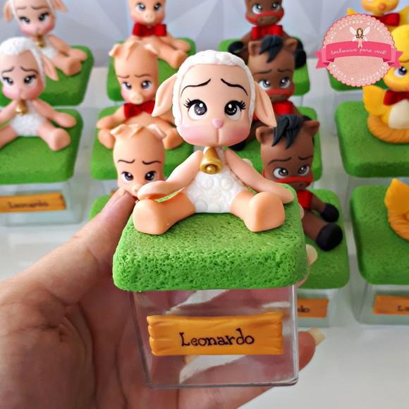 Caixinha Fazendinha Personalizada em biscuit