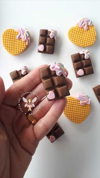 Imã de Geladeira Chocolate Feito em Biscuit