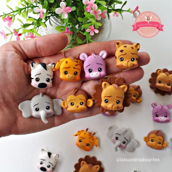 Mini apliques bichinhos do safari em biscuit