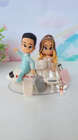 Noivinhos viajantes personalizados em Biscuit