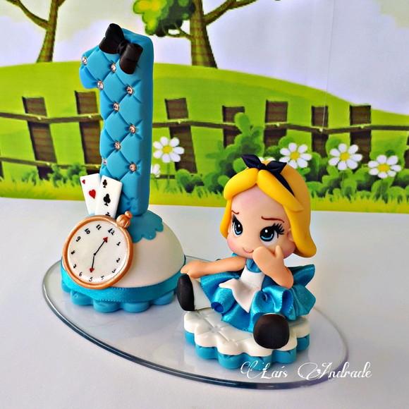 Topo de Bolo Alice no País das Maravilhas em Biscuit