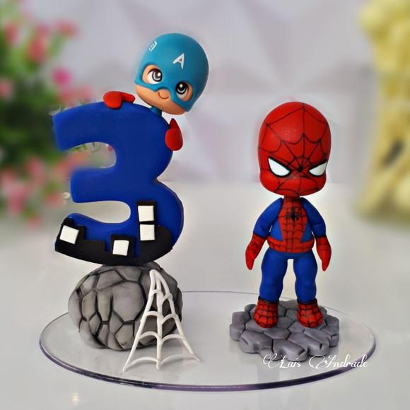Topo de Bolo Capitão América e Homem Aranha