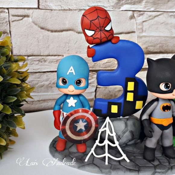 Topo de Bolo os Vingadores / Heróis