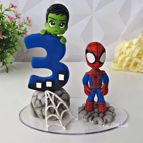 Topo de Bolo Spidey e Hulk