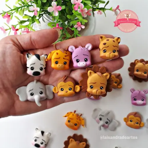 Mini apliques bichinhos do safari em biscuit