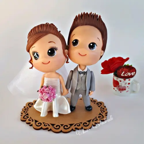 Noivinhos Modelo Chibi Feito em Biscuit
