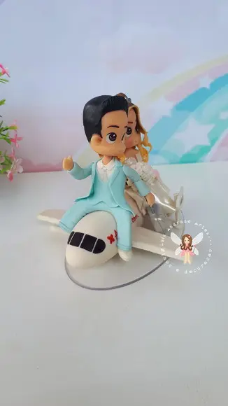 Noivinhos viajantes personalizados em Biscuit