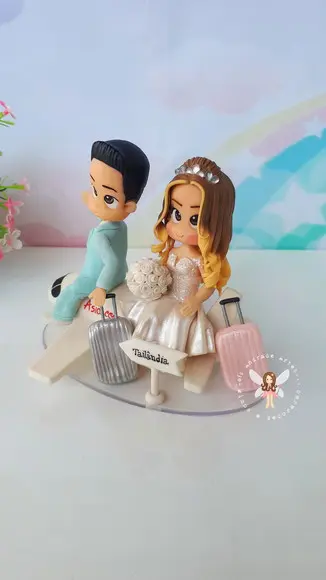 Noivinhos viajantes personalizados em Biscuit