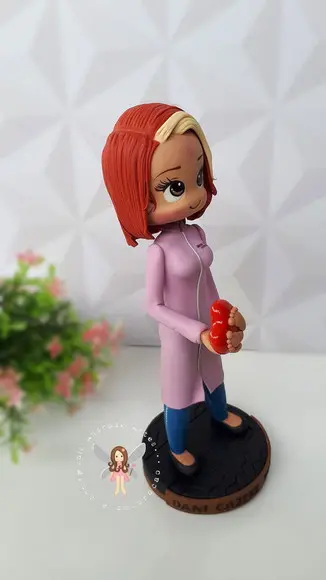 Podóloga Personalizada em Biscuit | 20 cm Alt