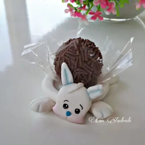 Porta docinho Coelhinho em biscuit
