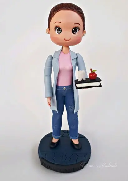 Professora de Odontologia Personalizada em Biscuit
