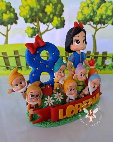 Topo de Bolo Cenário Branca de Neve com Nome