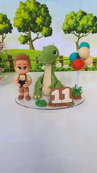 Topo de Bolo Dinossauro Personalizado em biscuit